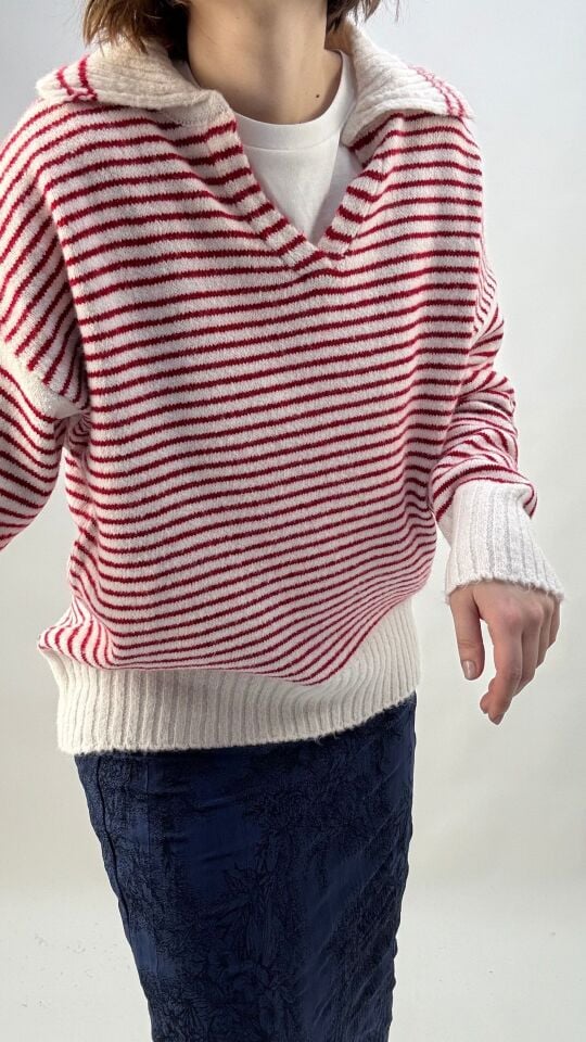 Kırmızı Çizgili Oversize Triko